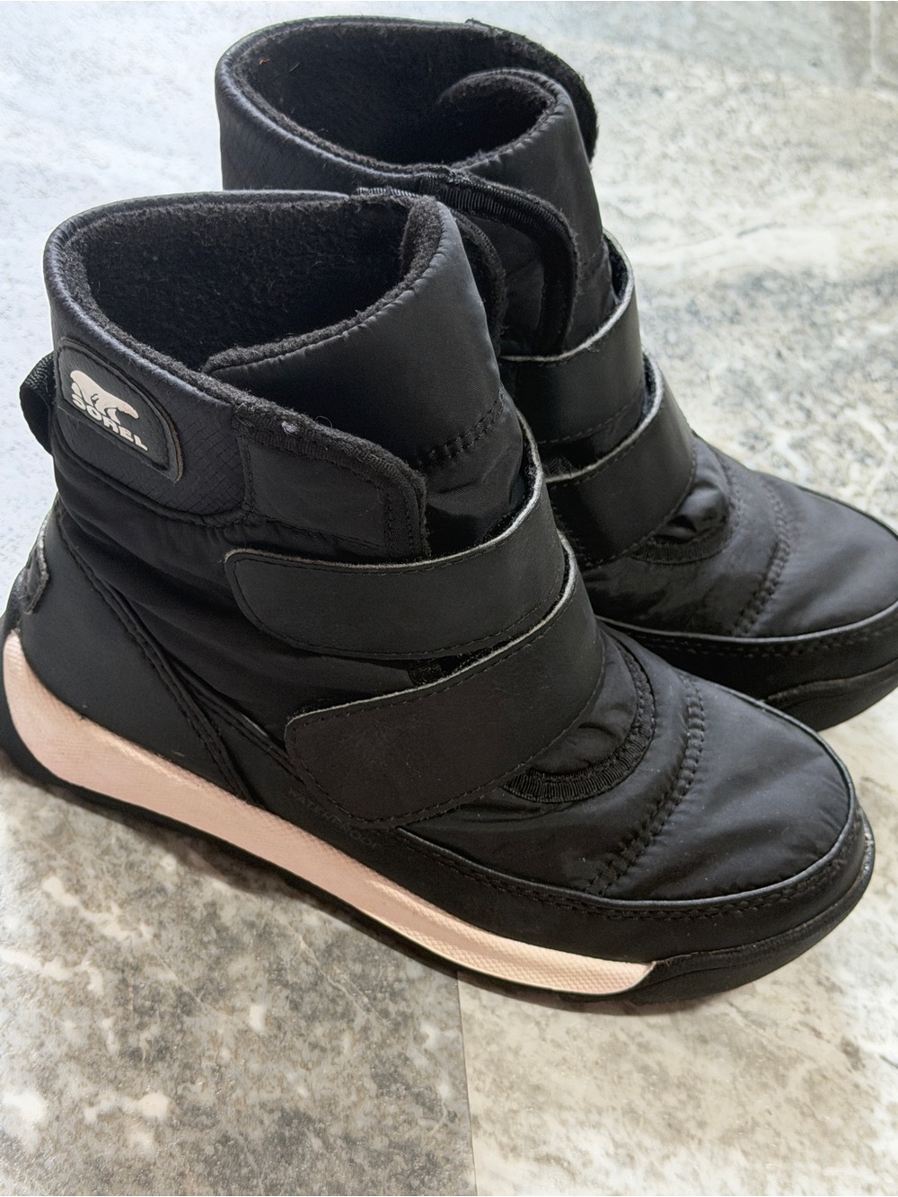 SOREL Kids Waterproof Winter Snow Boots mid Black Size 12 Whitney unisex